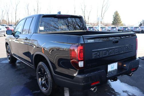 2025 Honda Ridgeline Black Edition