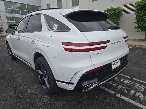 2026 Genesis GV70 3.5T Sport Prestige