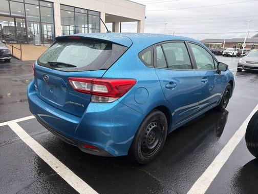 2019 Subaru Impreza 2.0i
