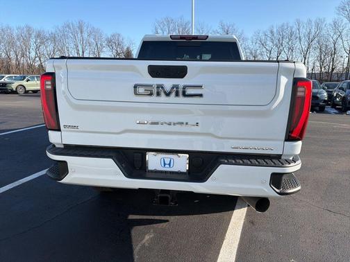 2024 GMC Sierra 2500 Denali Ultimate