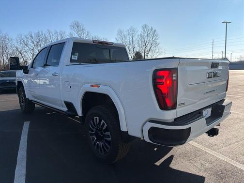 2024 GMC Sierra 2500 Denali Ultimate