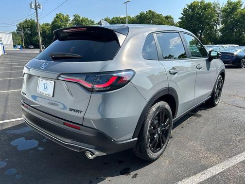 Urban Gray Pearl 2026 Honda HR-V Sport