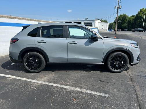 Urban Gray Pearl 2026 Honda HR-V Sport
