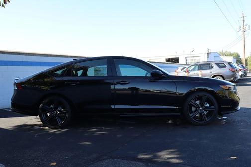 2025 Honda Accord Hybrid Sport-L