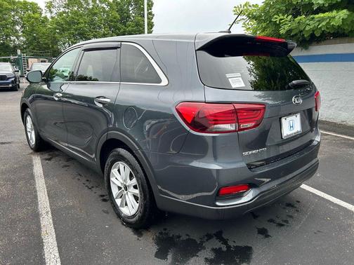 2020 Kia Sorento LX