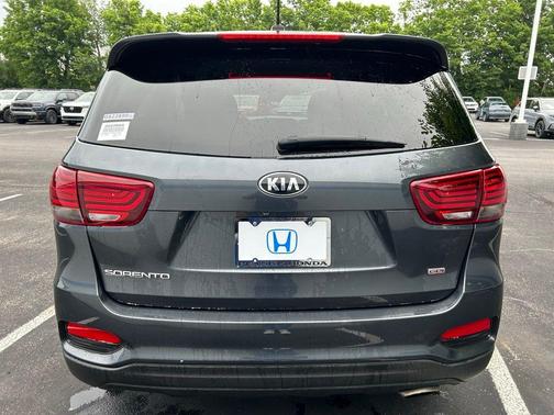 2020 Kia Sorento LX