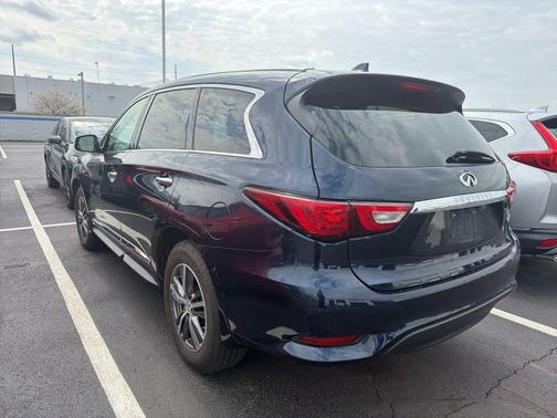 2017 INFINITI QX60 Base