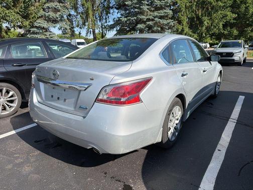 Brilliant Silver 2014 Nissan Altima 2.5 S