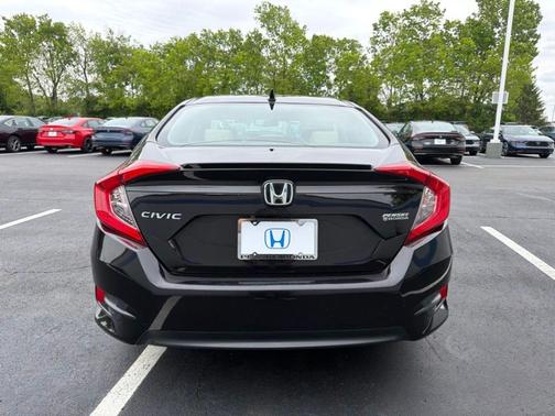 Burgundy 2016 Honda Civic EX-L