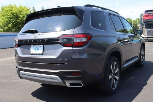 2025 Honda Pilot Elite