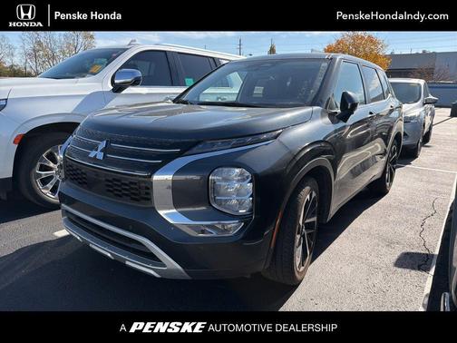 2024 Mitsubishi Outlander SE