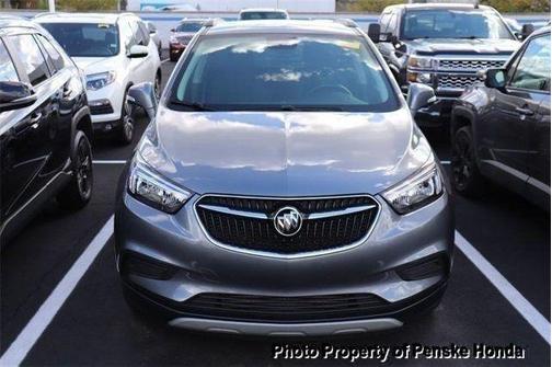 Photo 5 of 17 of 2019 Buick Encore Preferred