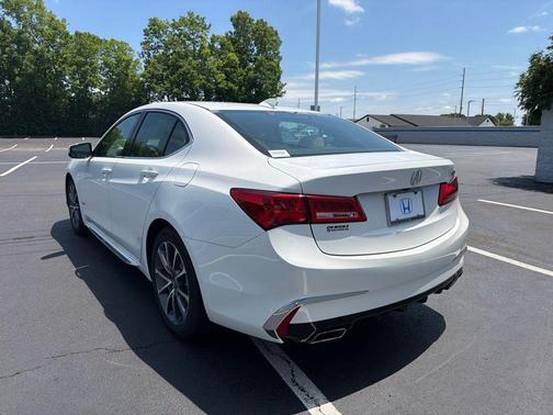 Bellanova White Pearl 2018 Acura TLX V6 w/Technology Package