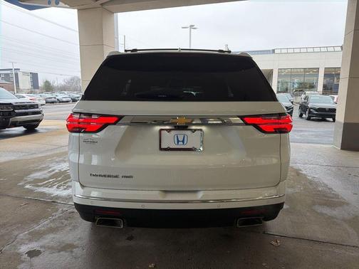 2023 Chevrolet Traverse High Country