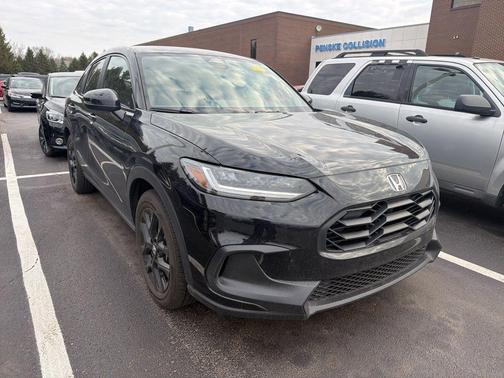 Crystal Black Pearl 2023 Honda HR-V Sport