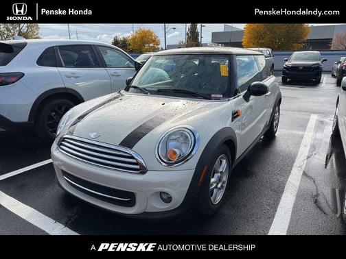 2013 MINI Hardtop Cooper