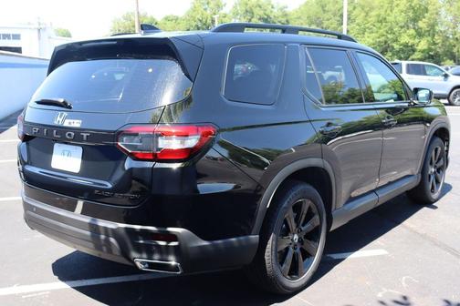 2025 Honda Pilot Black Edition