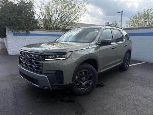 Ash Green 2026 Honda Pilot TrailSport