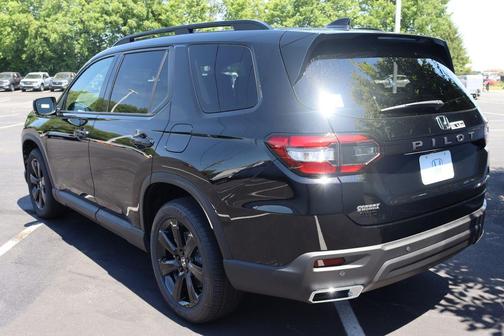 2025 Honda Pilot Black Edition