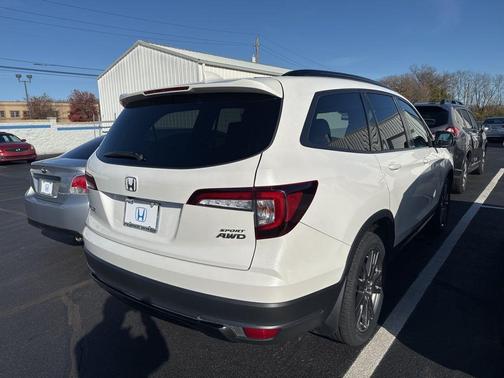 2022 Honda Pilot Sport
