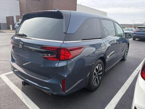 Blue Pearl 2025 Honda Odyssey EX-L