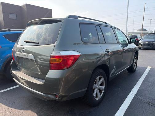 Cypress Pearl 2010 Toyota Highlander Sport