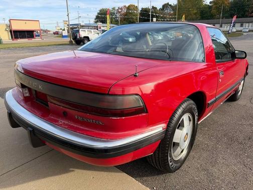 1988 Buick Reatta Base 2dr Coupe