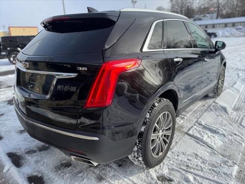 2017 Cadillac XT5 Luxury