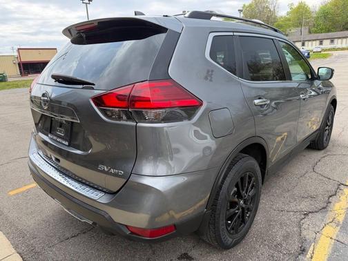 Gun Metallic 2017 Nissan Rogue SV