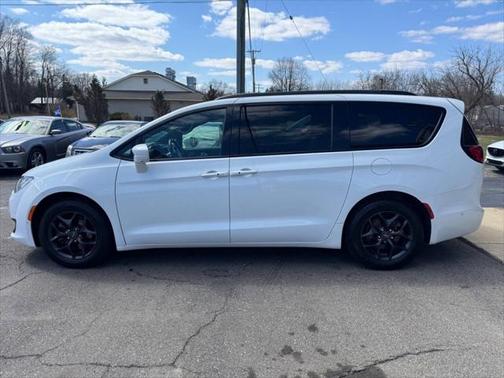 2019 Chrysler Pacifica Touring-L Plus