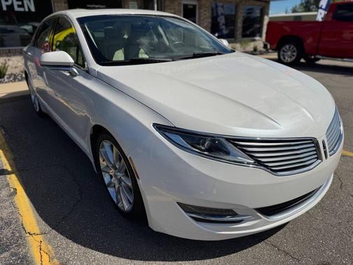2015 Lincoln MKZ Base