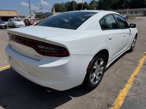 2016 Dodge Charger SXT