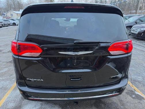 2018 Chrysler Pacifica Limited