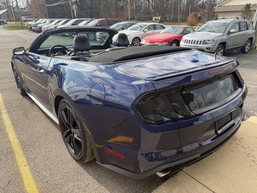 2020 Ford Mustang EcoBoost Premium