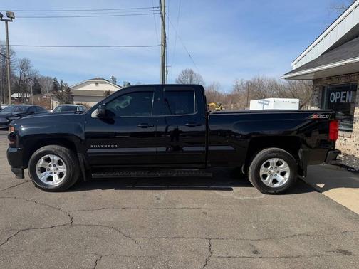 2017 Chevrolet Silverado 1500 2LT