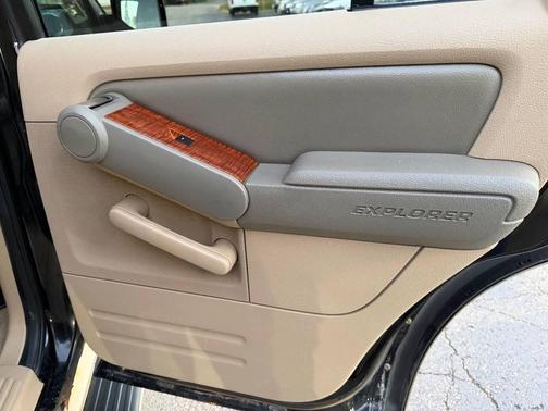 2007 Ford Explorer Eddie Bauer