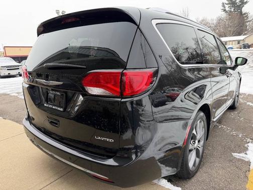2018 Chrysler Pacifica Limited