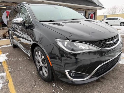 2018 Chrysler Pacifica Limited