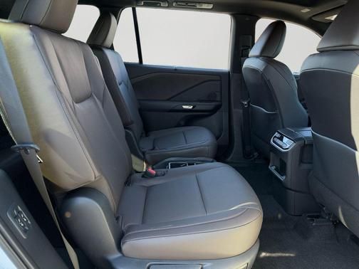 Wind Chill Pearl 2026 Lexus TX 350 Premium