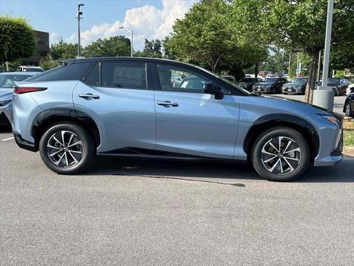 2025 Lexus RZ 450e Premium
