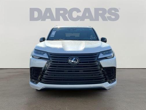 2025 Lexus LX 700h Overtrail