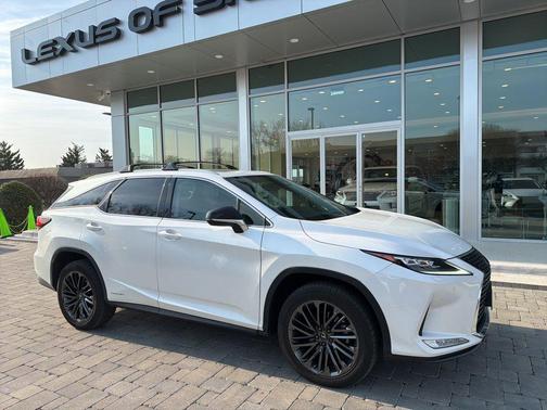 Eminent White Pearl 2022 Lexus RX 450h Base