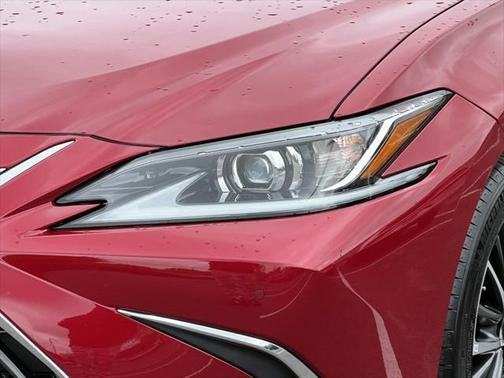 2023 Lexus ES 350 Base