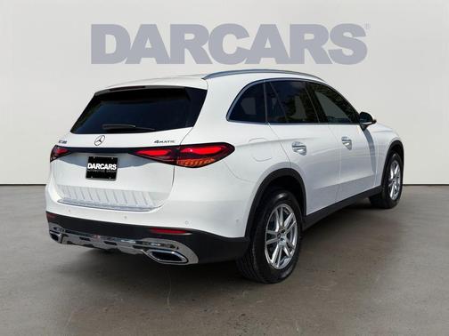 Polar White 2023 Mercedes-Benz GLC 300 4MATIC