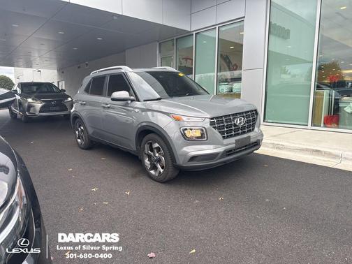 2021 Hyundai VENUE SEL