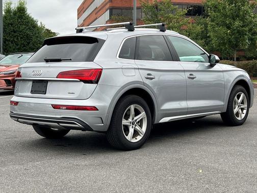 2023 Audi Q5 40 Premium