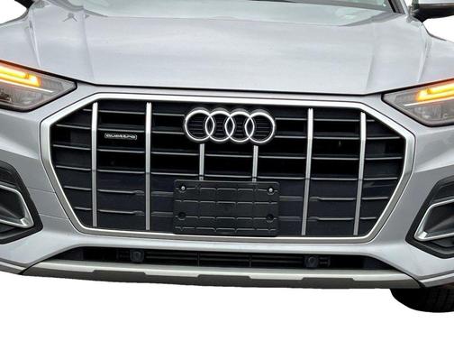 2023 Audi Q5 40 Premium