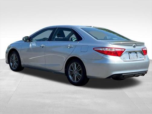 2016 Toyota Camry Hybrid SE