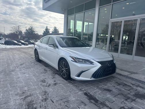 2023 Lexus ES 350 Base