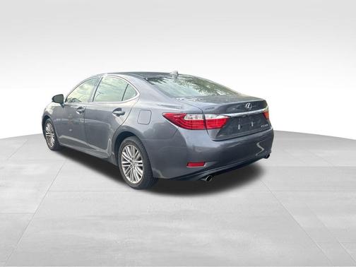 2015 Lexus ES 350 Crafted Line